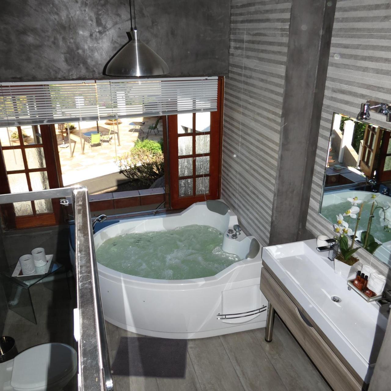 Galagos Lodge 哈特比斯普特 外观 照片